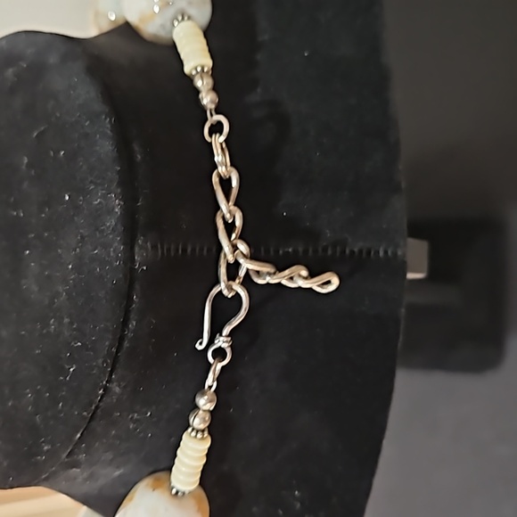 Bead and crystal statement necklace - Picture 7 of 8